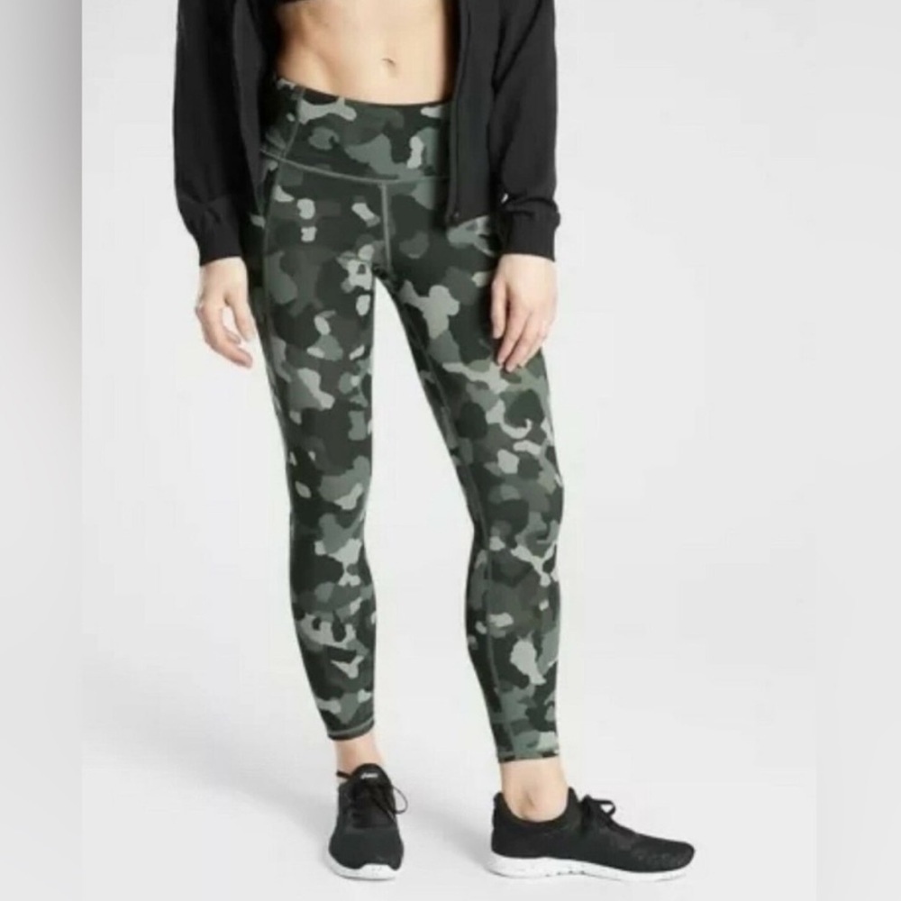 Athleta Lightning 7/8 Camo Tights